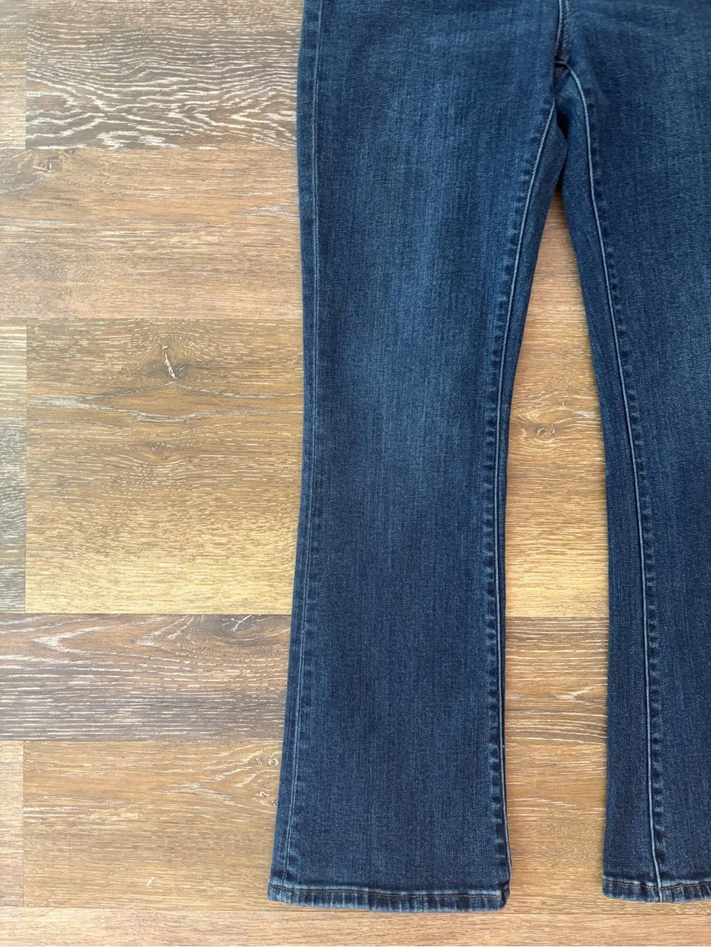 Quince Stretch High rise Kick flare jeans in dark wash size 27
